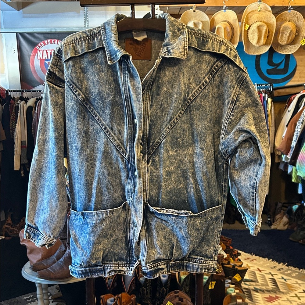 Bandana Vintage Denim Jacket with Pockets, Snaps and V back design